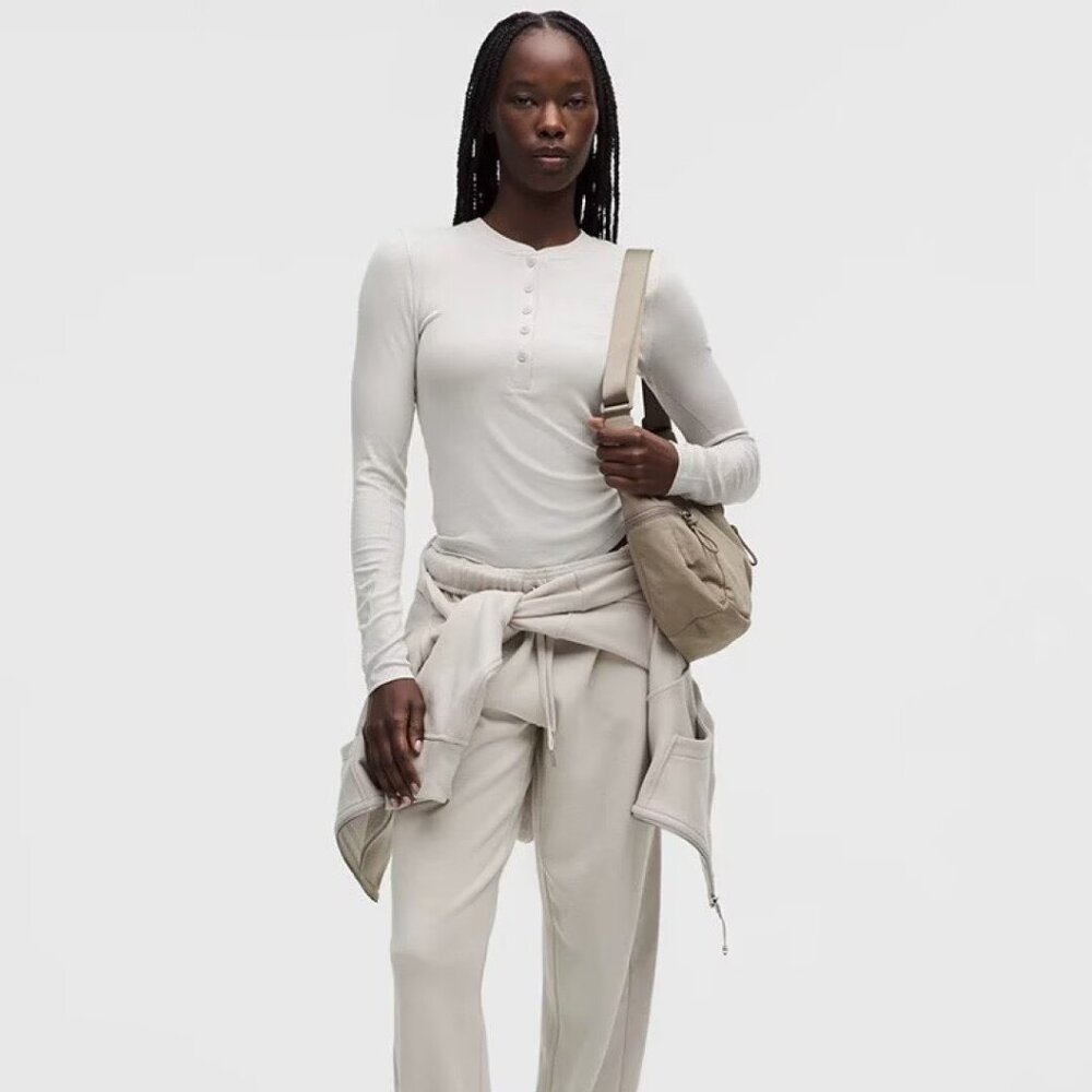 Lululemon Versatile & Casual "Naked Feel" Slim-Fit Long-Sleeve Base Layer